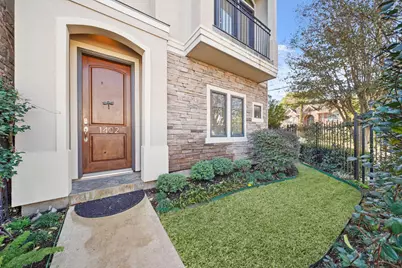 1402 Wheeler Street, Houston, TX 77004 - Photo 2