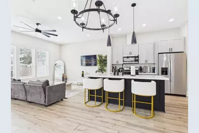 6310 Norland Street #B, Houston, TX 77022 - Photo 2