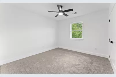 8205 Carver Road #B, Houston, TX 77088 - Photo 16