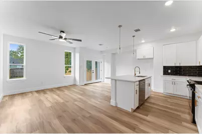 8205 Carver Road #B, Houston, TX 77088 - Photo 4