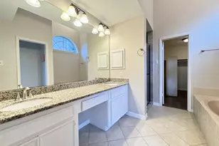 4510 Colony Hills Dr, Sugar Land, TX 77479 - Photo 16