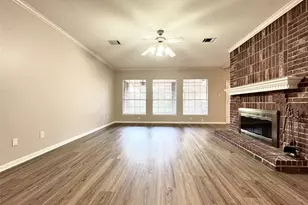 4510 Colony Hills Dr, Sugar Land, TX 77479 - Photo 8