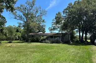 487 Co Rd 1335, Liberty, TX 77575 - Photo 2