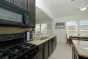 10018 Blissfull Valley Ln, Tomball, TX 77375 - Photo 16