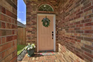 10018 Blissfull Valley Ln, Tomball, TX 77375 - Photo 6