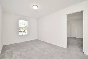 7819 Royalwood Dr, Houston, TX 77049 - Photo 22