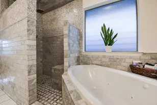 1111 W 26th St, Houston, TX 77008 - Photo 26