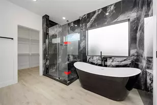 3020 Retta St, Houston, TX 77026 - Photo 8