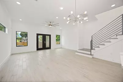 3020 Retta Street, Houston, TX 77026 - Photo 10