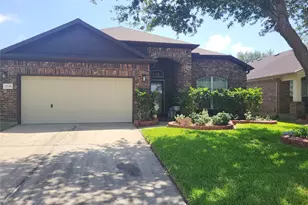 3214 Lone Trail Dr NW, Texas City, TX 77591 - Photo 2