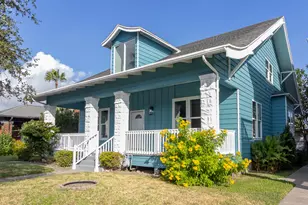 3124 Ave R 1/2, Galveston, TX 77550 - Photo 1