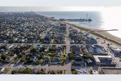 3124 Avenue R 1/2, Galveston, TX 77550 - Photo 40