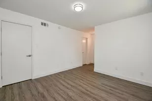 357 N Post Oak Ln, Houston, TX 77024 - Photo 28