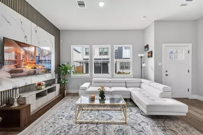 6702 Metro Blvd #2, Houston, TX 77083 - Photo 8
