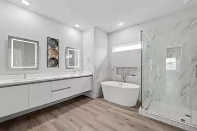 6702 Metro Blvd #2, Houston, TX 77083 - Photo 24
