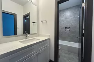 4441 Whitney Oak Ln, Houston, TX 77018 - Photo 4