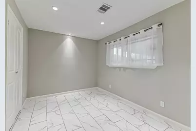 6853 Chasewood Drive, Houston, TX 77489 - Photo 16