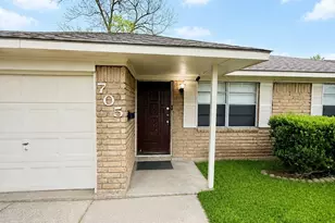 705 Evanston St, Houston, TX 77015 - Photo 2