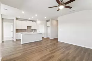 5220 Redbud Vly Dr, Pearland, TX 77584 - Photo 1
