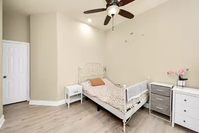 10342 Solitaire Circle, Houston, TX 77070 - Photo 22