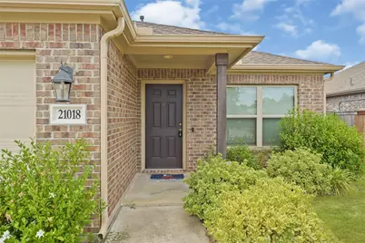 21018 Wenze Lane, New Caney, TX 77357 - Photo 4
