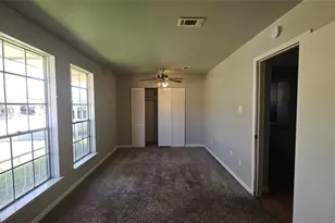 1219 Pilot Point Dr, Houston, TX 77038 - Photo 10