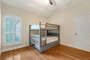 1119 Walden Hill Ct, Houston, TX 77077 - Photo 16