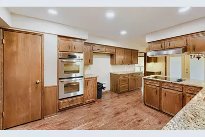 3418 Crow Valley Drive, Missouri City, TX 77459 - Photo 10
