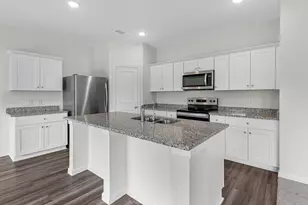 7908 Cassie Pne Dr, Houston, TX 77016 - Photo 2