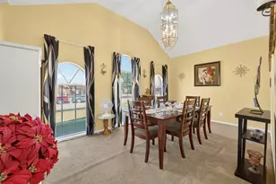 4802 Mistletoe Rd, Pasadena, TX 77505 - Photo 8