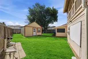 8607 Causeway Dr, Houston, TX 77083 - Photo 26