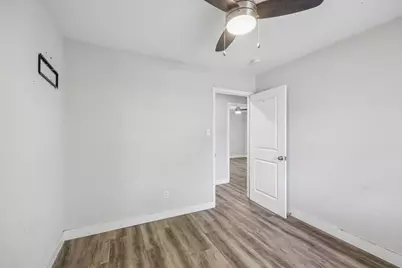 2816 W Fuller Avenue, Fort Worth, TX 76133 - Photo 16
