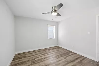 2816 W Fuller Avenue, Fort Worth, TX 76133 - Photo 18
