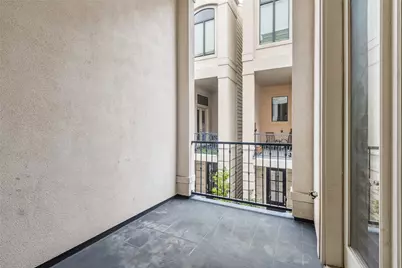 5729 Larkin Street #A, Houston, TX 77007 - Photo 8