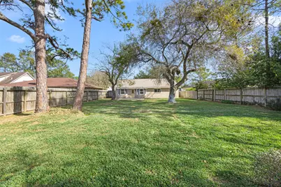 16006 La Avenida Drive, Houston, TX 77062 - Photo 22