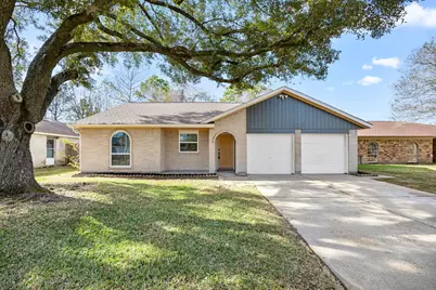 16006 La Avenida Drive, Houston, TX 77062 - Photo 2
