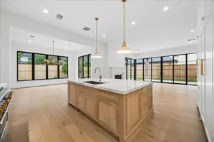 1328 Mickey Way, Spring Valley Village, TX 77055 - Photo 12