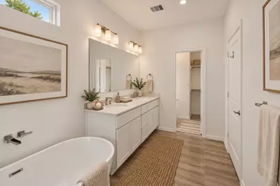 1526 Ojeman Road #C, Houston, TX 77055 - Photo 14