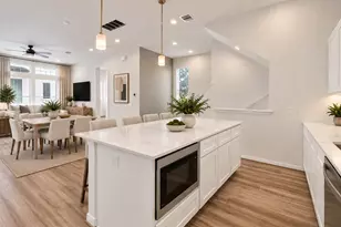 1526 Ojeman Rd, Houston, TX 77055 - Photo 6