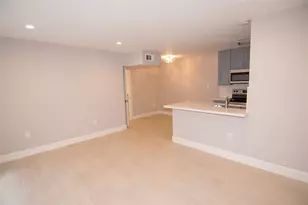 2201 Fountain View Dr, Houston, TX 77057 - Photo 2