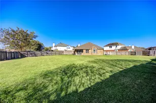 13408 Gardenspring Ct, Rosharon, TX 77583 - Photo 2