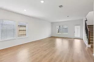 2523 Gray Gale Ct, Baytown, TX 77523 - Photo 10