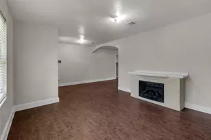 8925 Nyssa St, Houston, TX 77078 - Photo 10