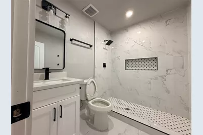 2209 Gano St #1, Houston, TX 77009 - Photo 12