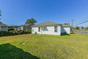7546 Greendowns St, Houston, TX 77087 - Photo 28