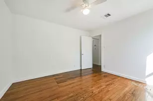 7546 Greendowns St, Houston, TX 77087 - Photo 24