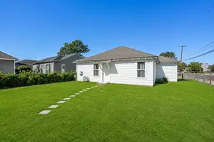 7546 Greendowns St, Houston, TX 77087 - Photo 10