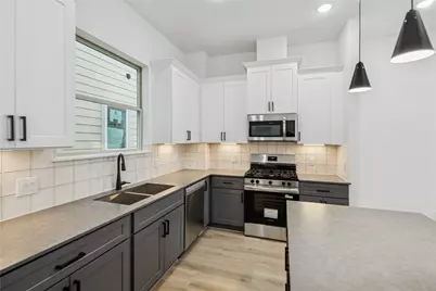 113 Milby Street Unit B, Houston, TX 77003 - Photo 8