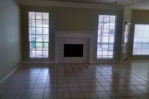 14315 Torrey Village Dr, Houston, TX 77014 - Photo 4