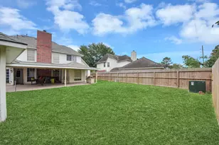14315 Torrey Village Dr, Houston, TX 77014 - Photo 10